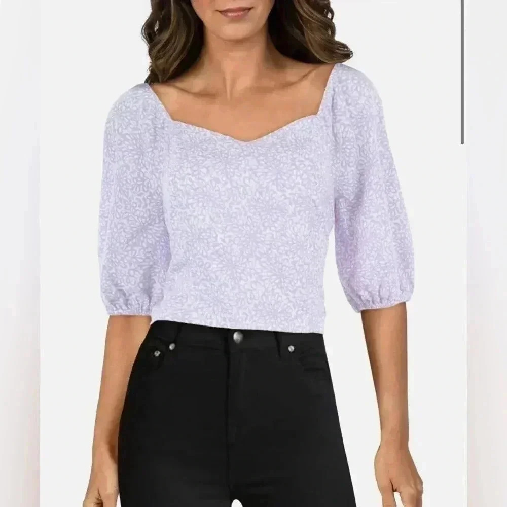 Riley & Rae Square Neck Smocked Top. NWT. Size Small